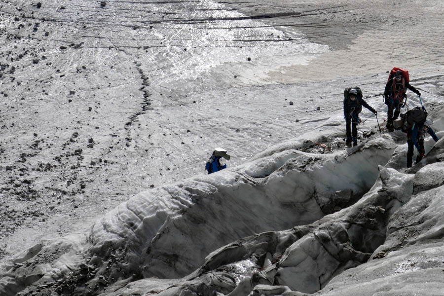 驕傲！山美股份歐洲員工勇攀歐洲第一峰-厄爾布魯士峰