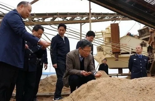 機(jī)制砂進(jìn)入“黃金時(shí)代”，機(jī)遇與挑戰(zhàn)并行，如何抓住機(jī)遇，你需要知道這四點(diǎn)！