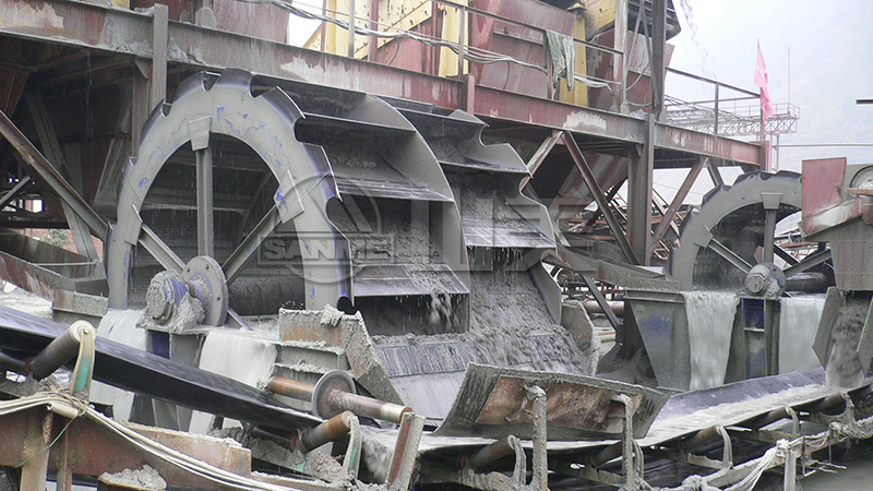 面對砂石洗砂機型號的選擇，輪斗洗砂機和螺旋洗砂機哪種更適合？